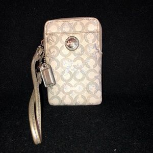 Coach Phone holder Wristlet white signature coach